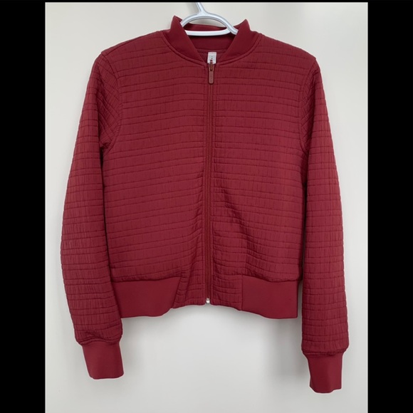⭐️ 2 X Host Pick ⭐️ Lululemon Serene Travels Bomber - Picture 5 of 16